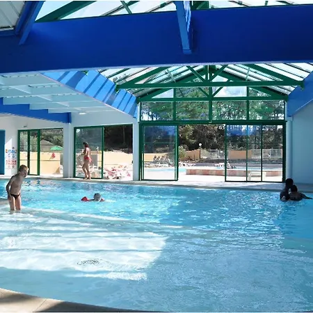 Climatise Pour 6 Personnes - Api-1-52-2406 *