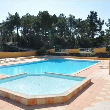 Kamp alanı Climatise Pour 6 Personnes - Api-1-52-2406 Saint-Hilaire-de-Riez